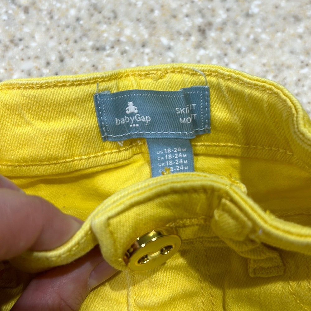 Gap 18-24 months yellow skinny jeans - Picture 3 of 6